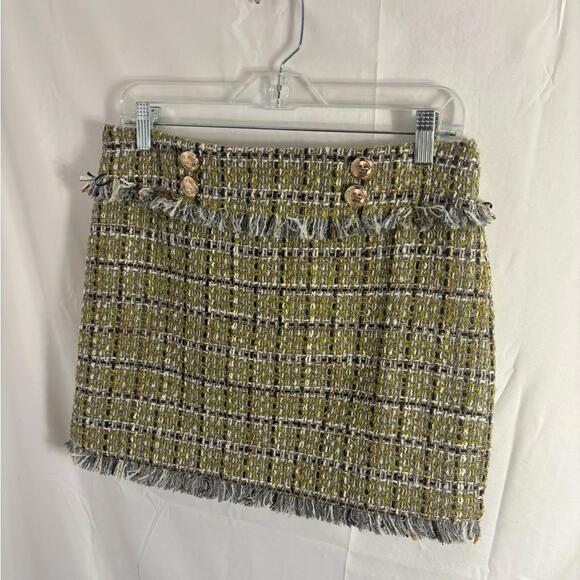 Walter Baker Dresses & Skirts - NWT Walter Baker Chartreuse Green Preppy Tweed Fringe Mini Skirt Women’s Size 6